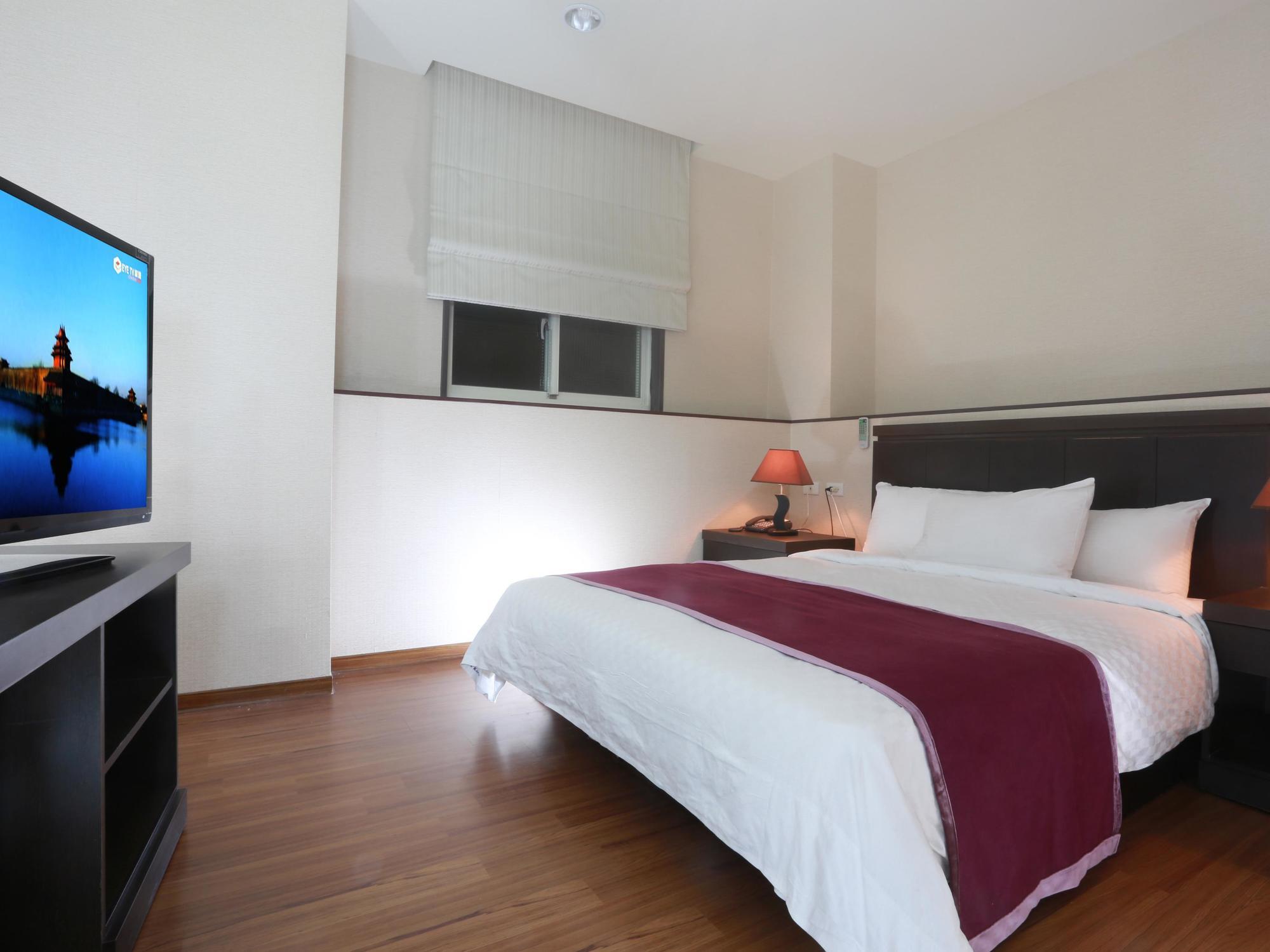 King Town Hotel Luodong Eksteriør bilde