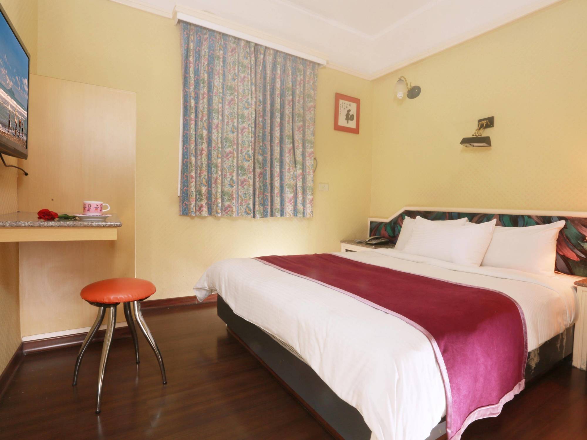 King Town Hotel Luodong Eksteriør bilde