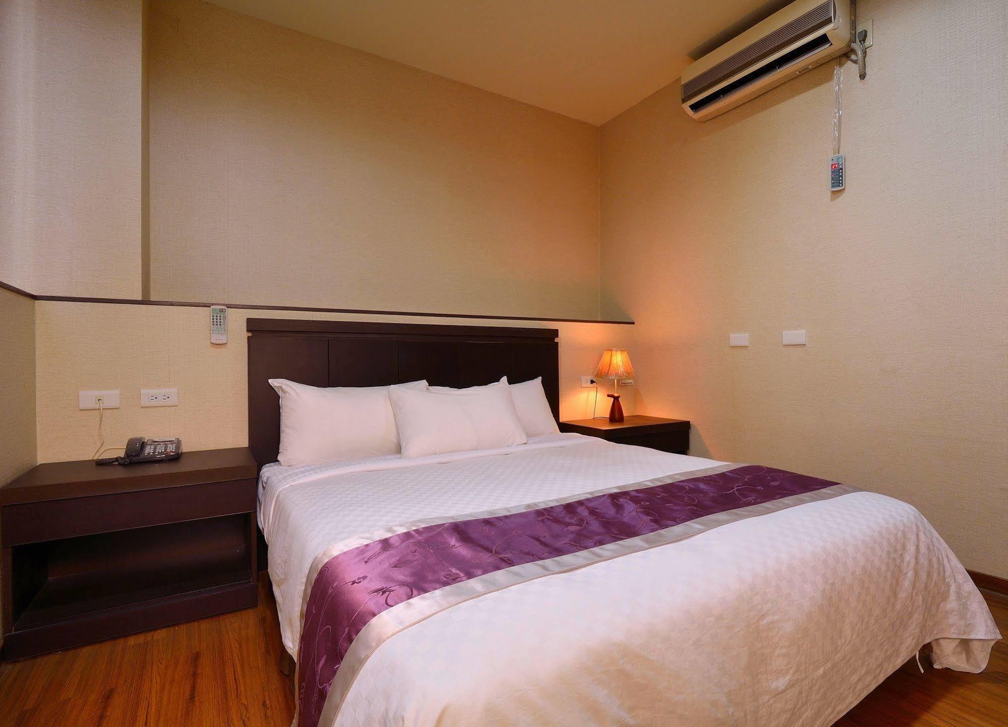 King Town Hotel Luodong Eksteriør bilde